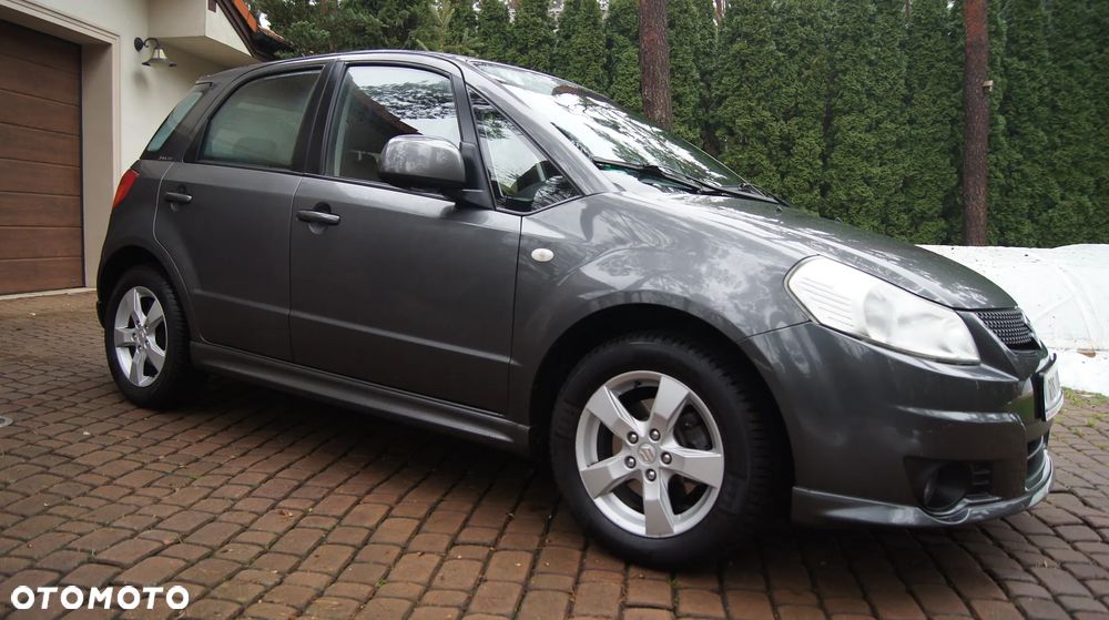 Suzuki SX4 1.6 VVT 4x2 City - 3
