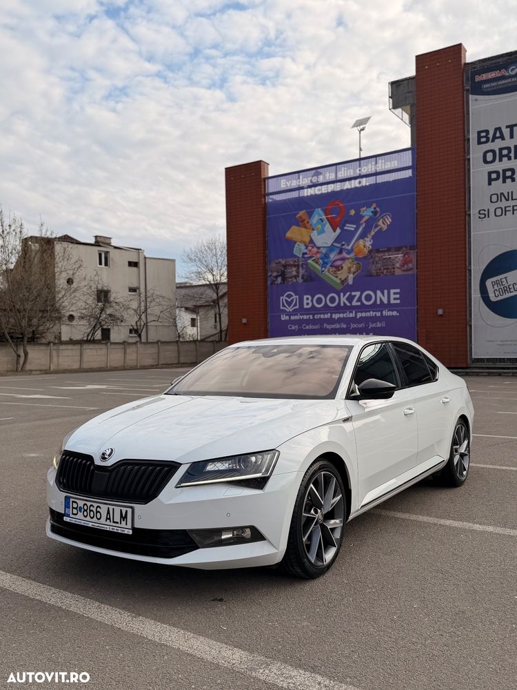 Skoda Superb 2.0 TDI DSG Sportline - 29