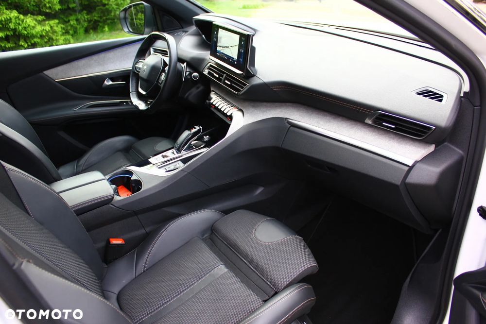 Peugeot 3008 1.5 BlueHDi GT S&S EAT8 - 40