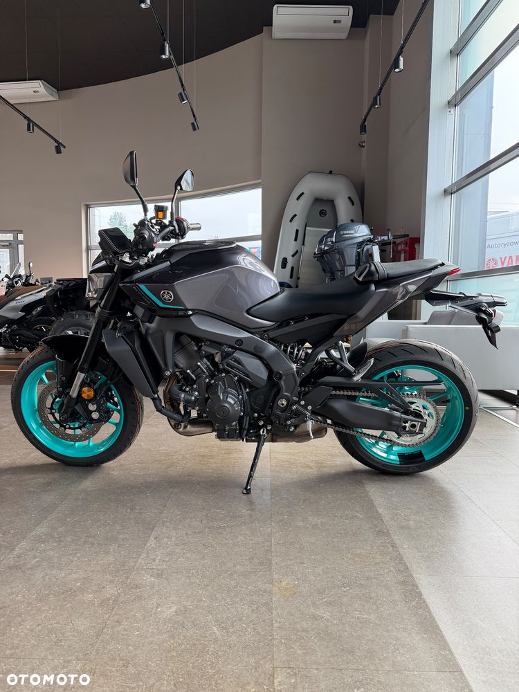 Yamaha MT - 2