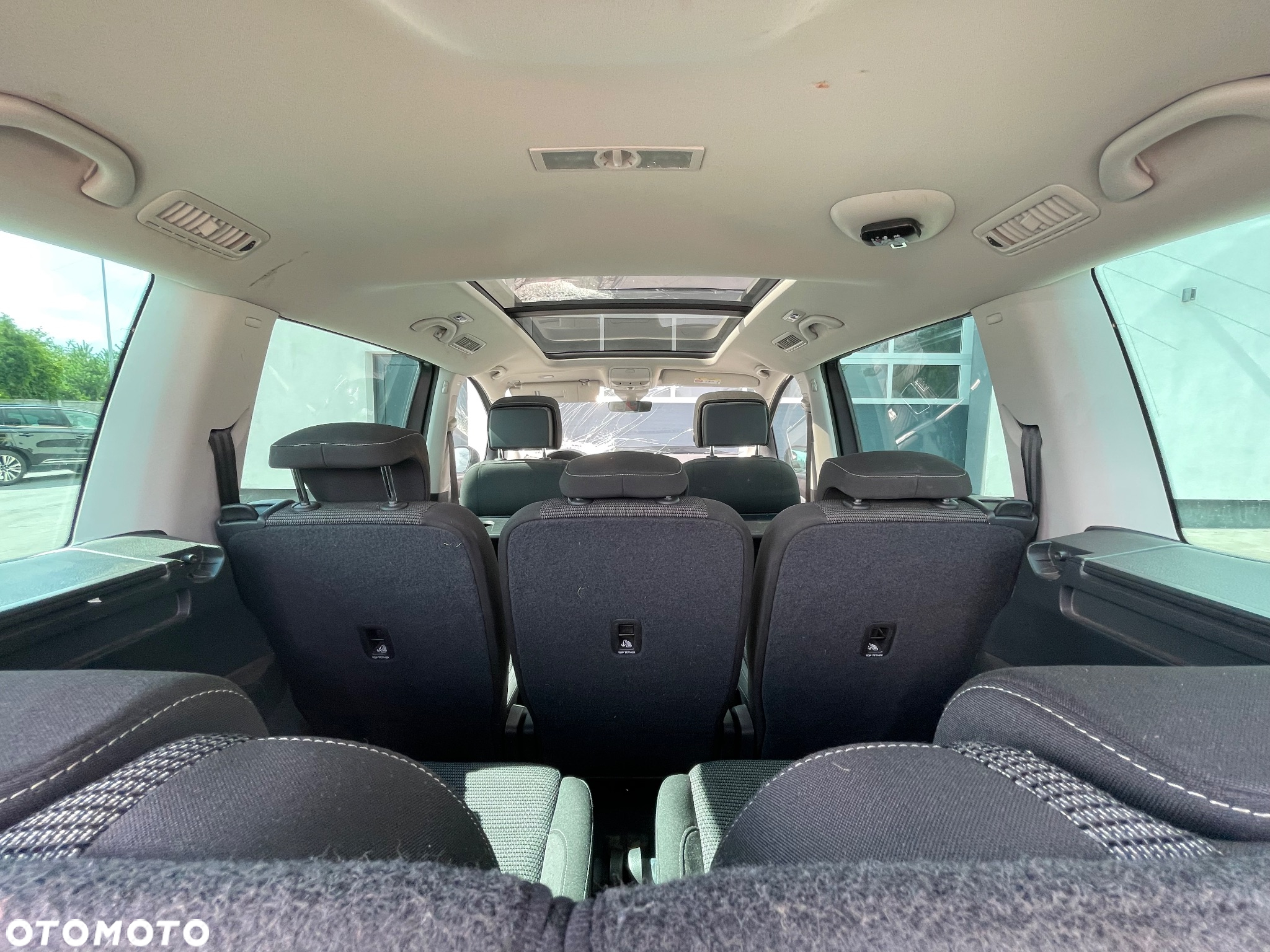 Volkswagen Sharan 2.0 TDI DSG (BlueMotion Technology) Comfortline - 4