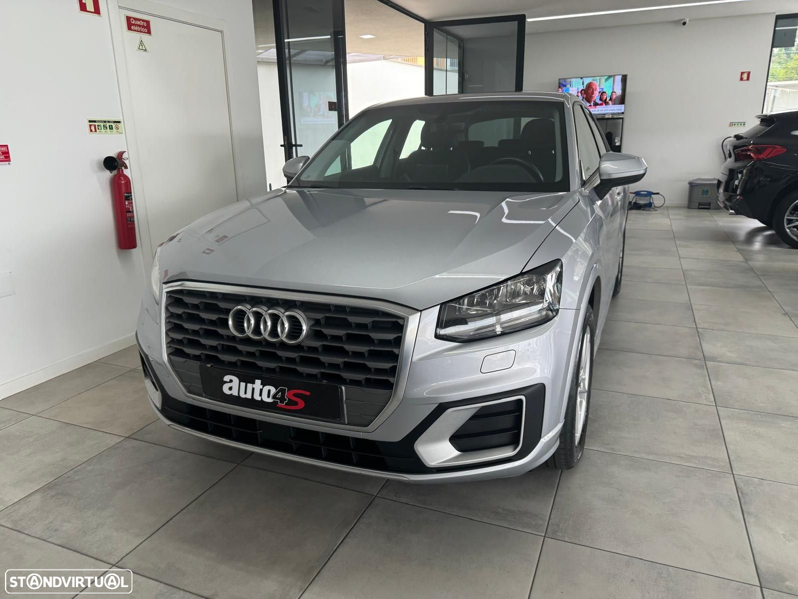 Audi Q2 30 TDI Sport S tronic - 3