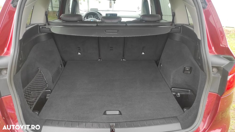 BMW Seria 2 218d Sport Line - 30