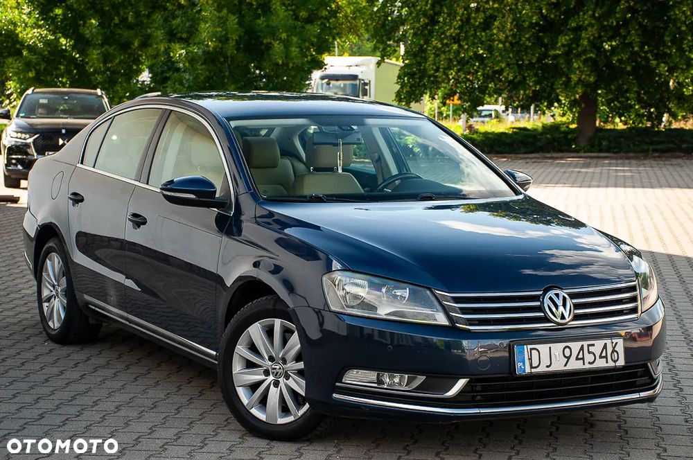 Volkswagen Passat 2.0 TDI Comfortline - 5