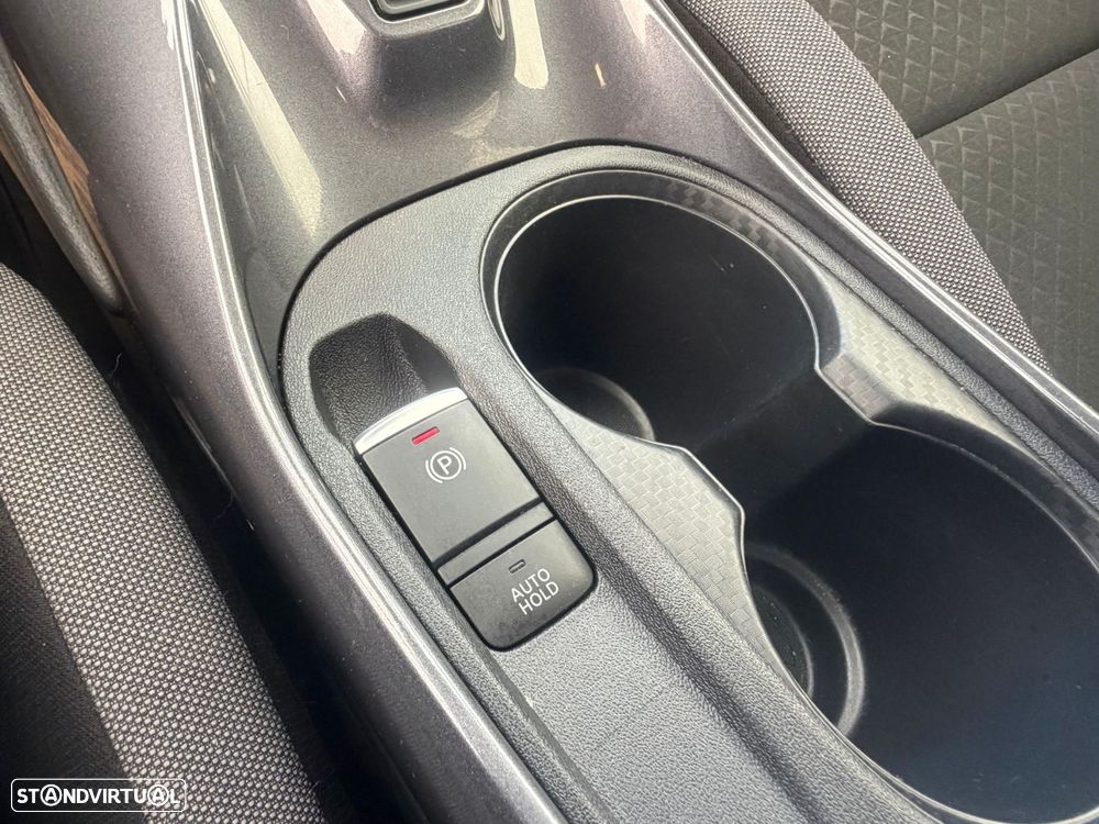 Nissan Juke 1.0 DIG-T N-Connecta DCT - 15