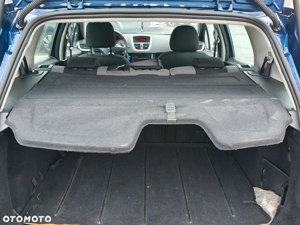 Peugeot 207 90 HDi FAP (Blue Lion) Sport - 16