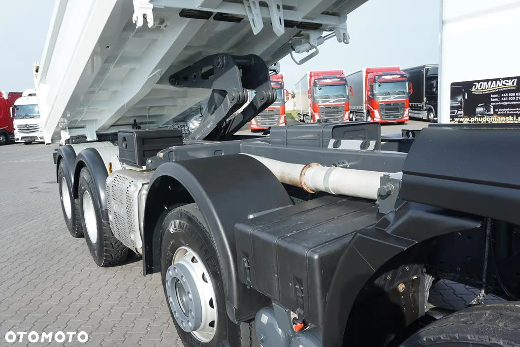 Iveco / TRAKKER / 480 / E 6 / WYWROTKA / 8 X 4 / HYDROBURTA / RETARDER - 18