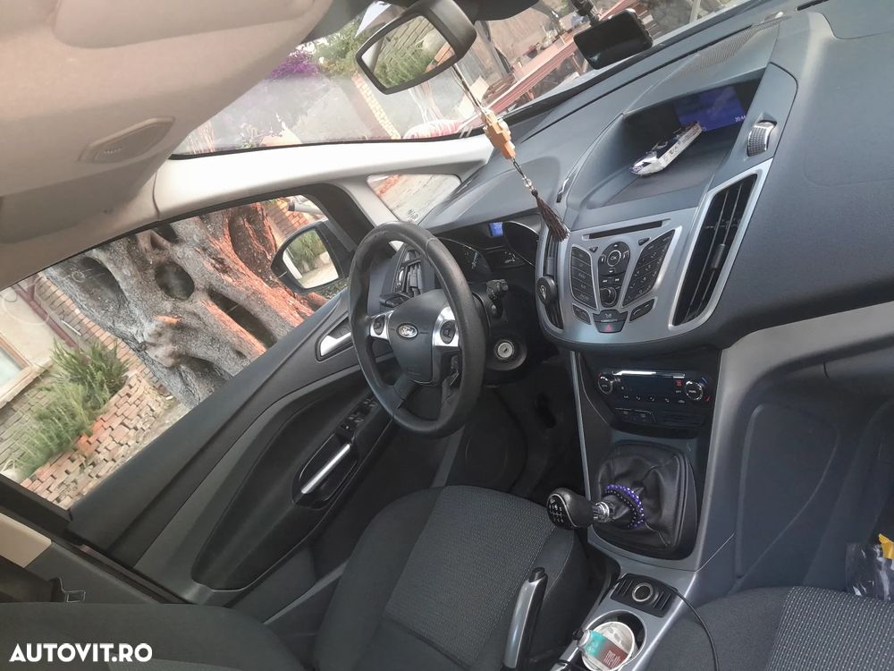 Ford Grand C-Max 1.6 TDCi Titanium - 5