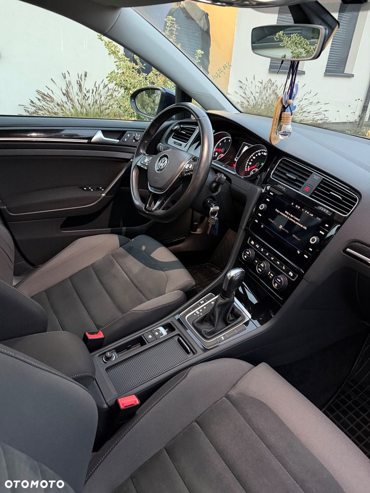 Volkswagen Golf 1.5 TSI BMT Evo Highline DSG - 6