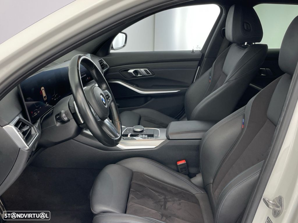 BMW 320 d Touring Pack M Auto - 11