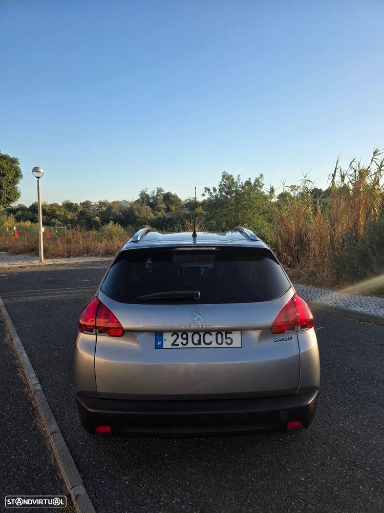 Peugeot 2008 - 3