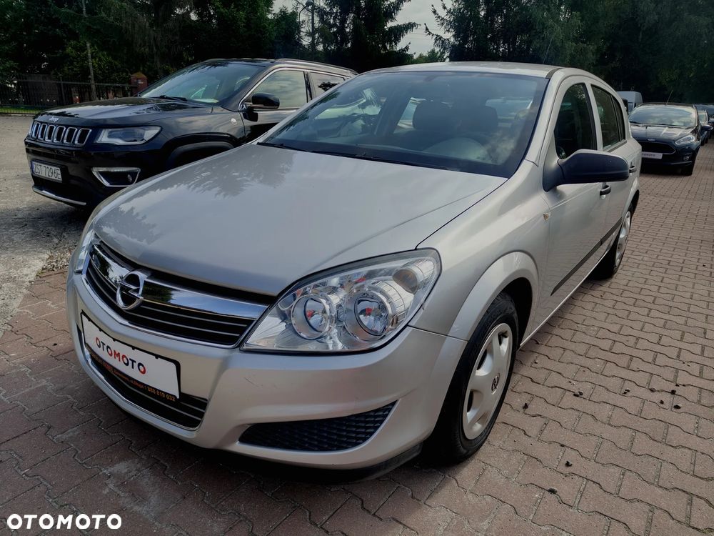 Opel Astra - 4
