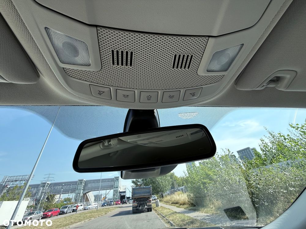 Ford Mondeo 2.0 Hybrid Vignale - 35