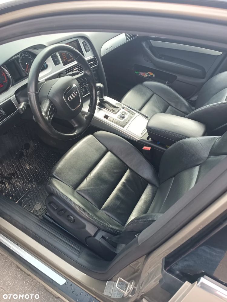 Audi A6 Avant - 13