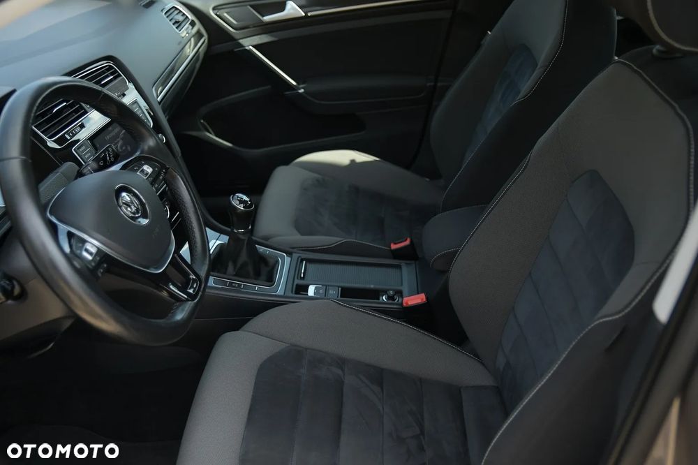 Volkswagen Golf 1.4 TSI BlueMotion Technology Highline - 26