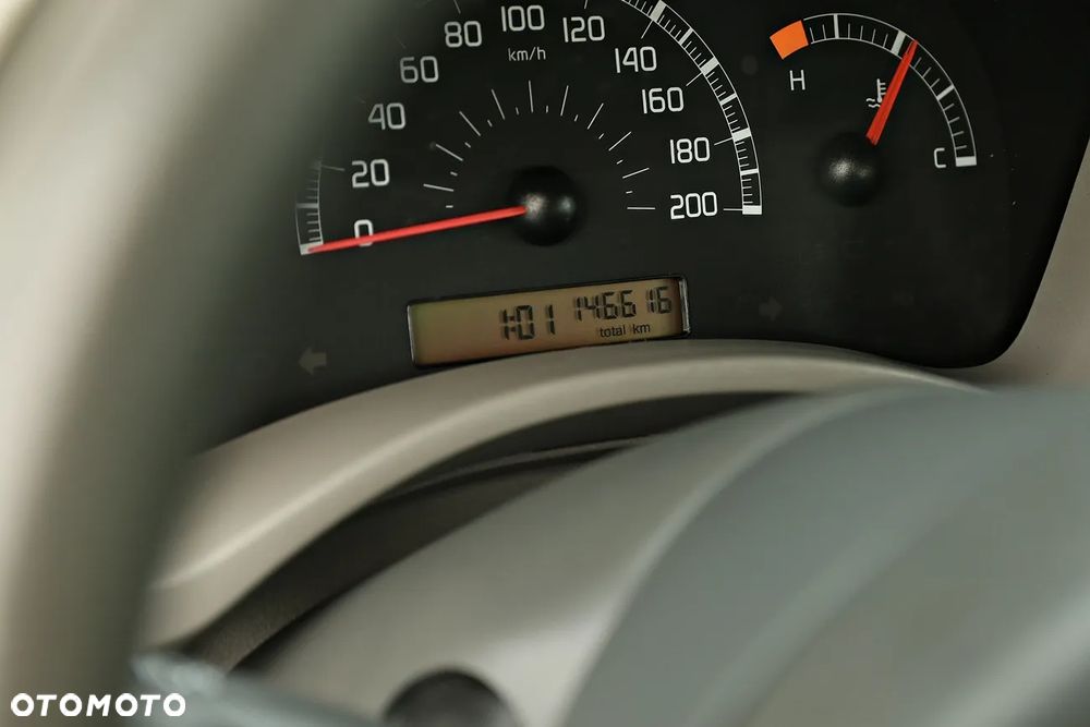 Fiat Panda 1.2 Emotion - 35