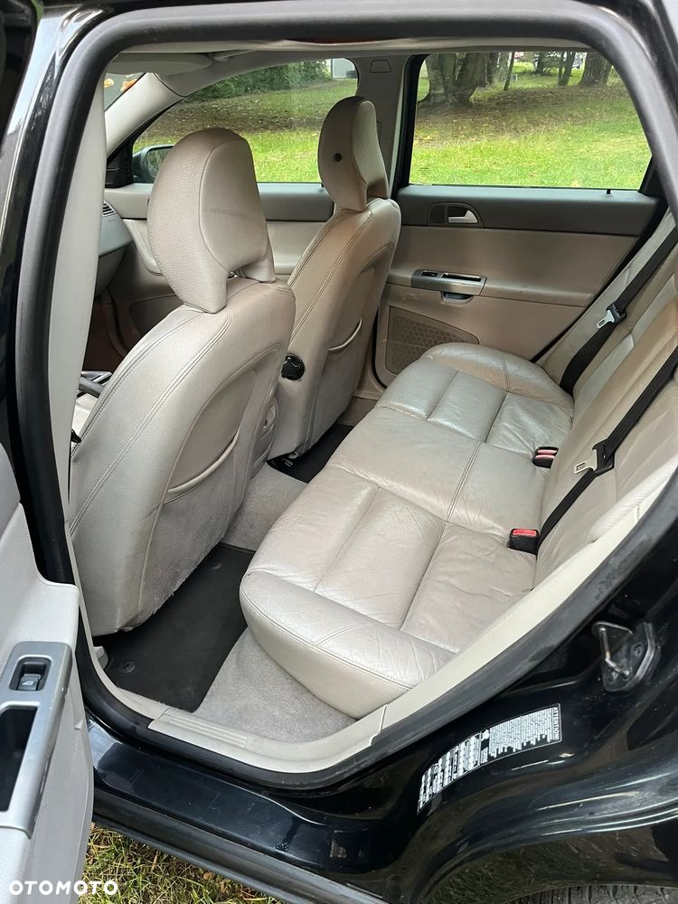 Volvo V50 2.0D Summum - 18