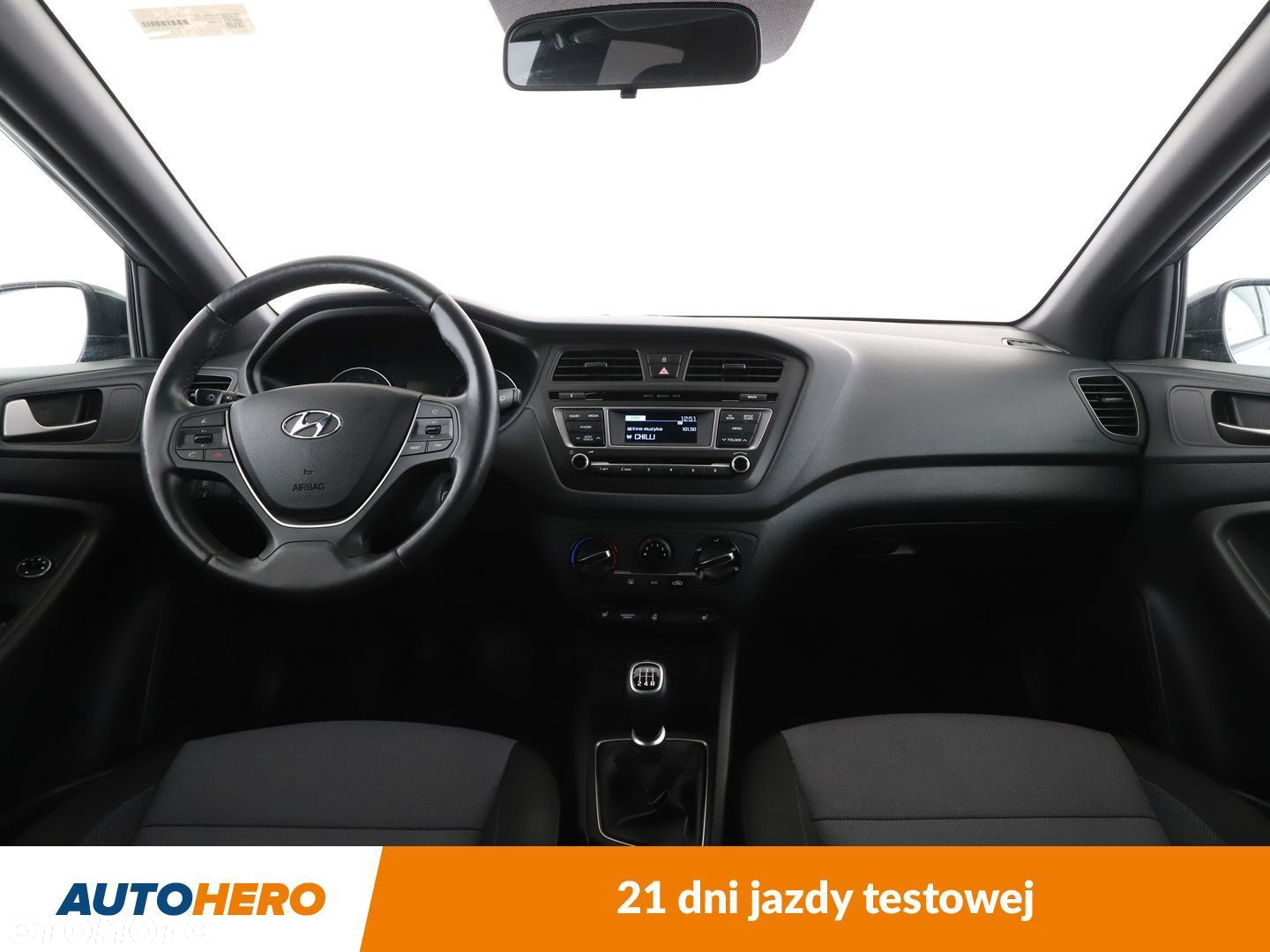 Hyundai i20 - 12