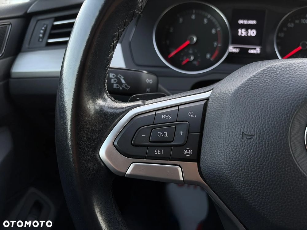 Volkswagen Passat 1.5 TSI EVO Business DSG - 27