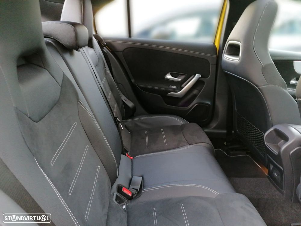 Mercedes-Benz A 250 e AMG Line - 9