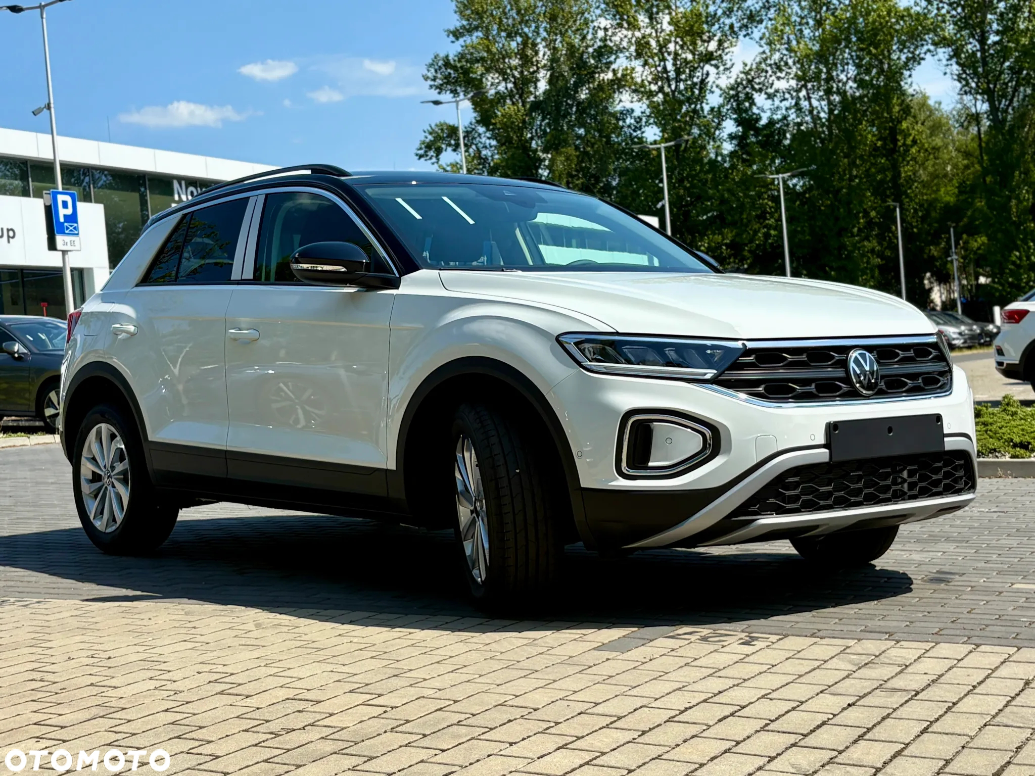 Volkswagen T-Roc 1.5 TSI Life Plus - 11