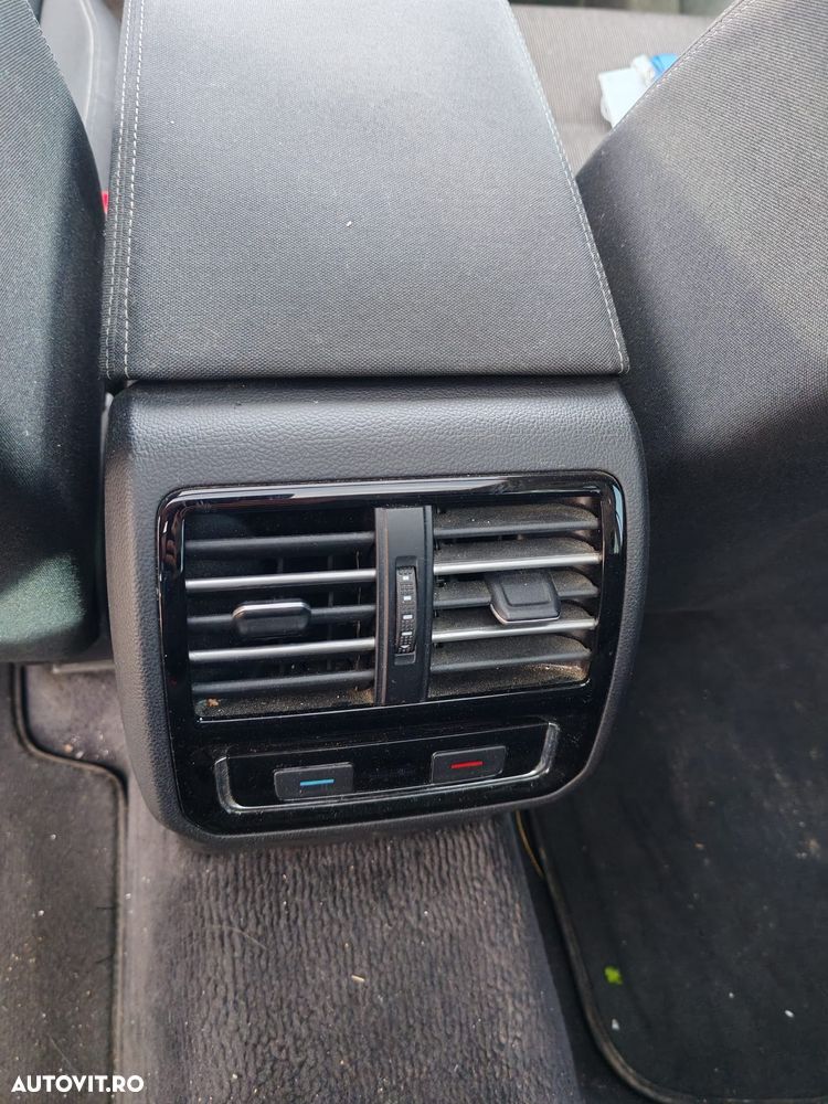 Volkswagen Passat 2.0 TDI SCR DSG Comfortline - 5