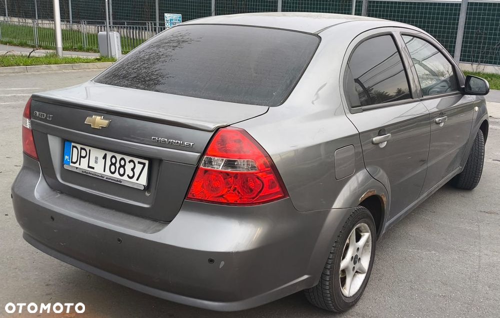 Chevrolet Aveo 1.4 16V LT - 4