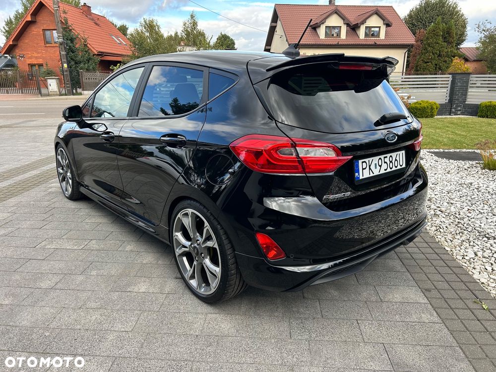 Ford Fiesta - 6