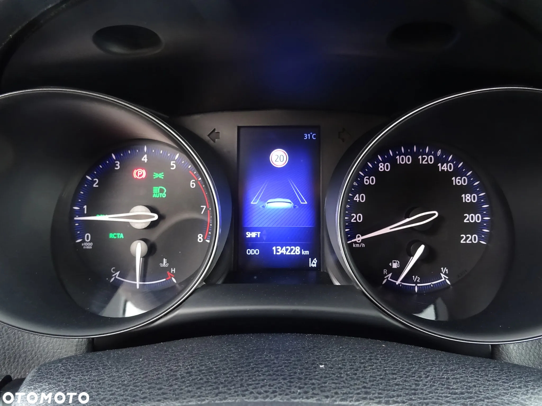 Toyota C-HR 1.2 T Premium - 23