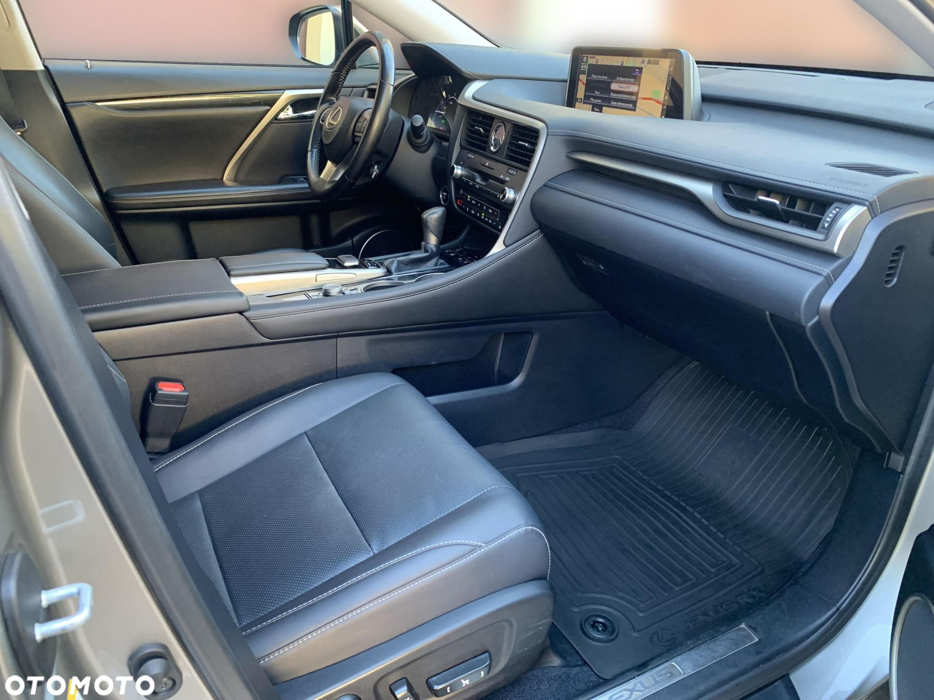 Lexus RX 450h L Elegance - 26