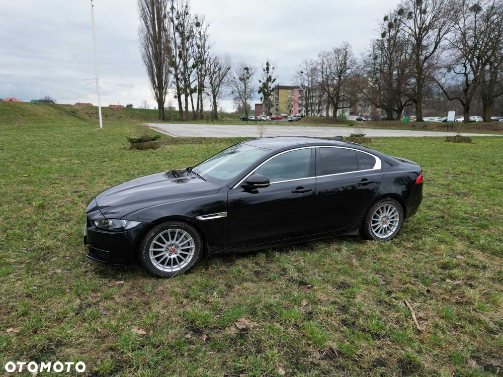 Jaguar XE, 2018