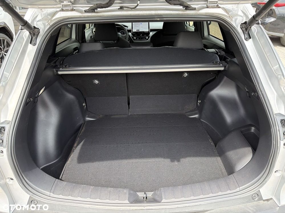 Toyota Corolla Cross - 8
