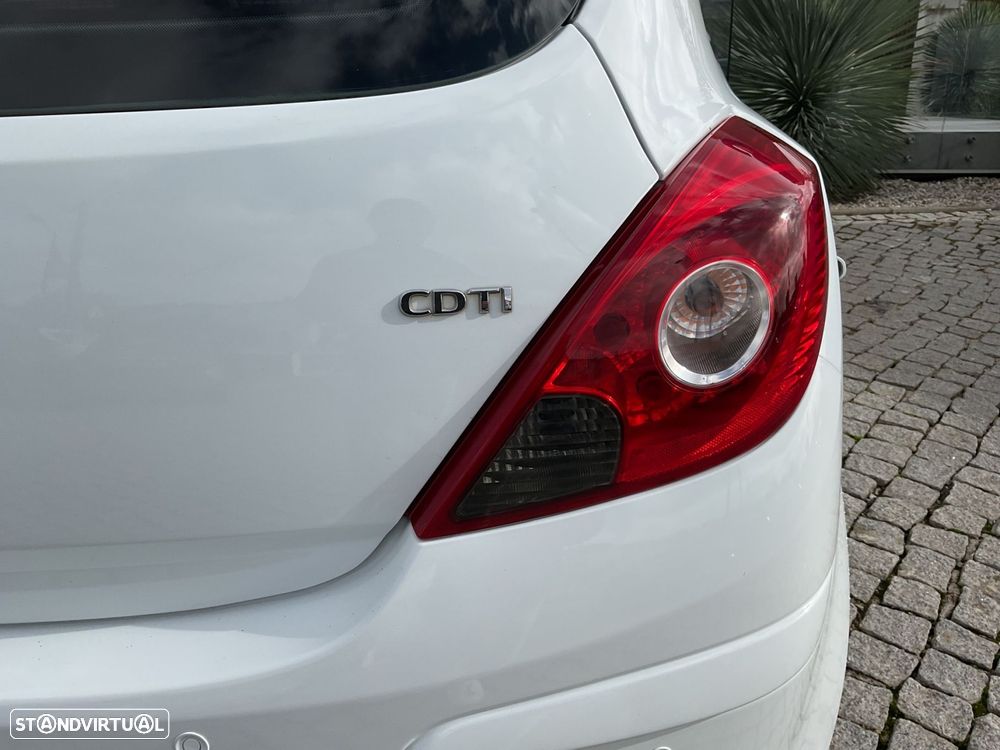 Opel Corsa 1.3 CDTI City - 14