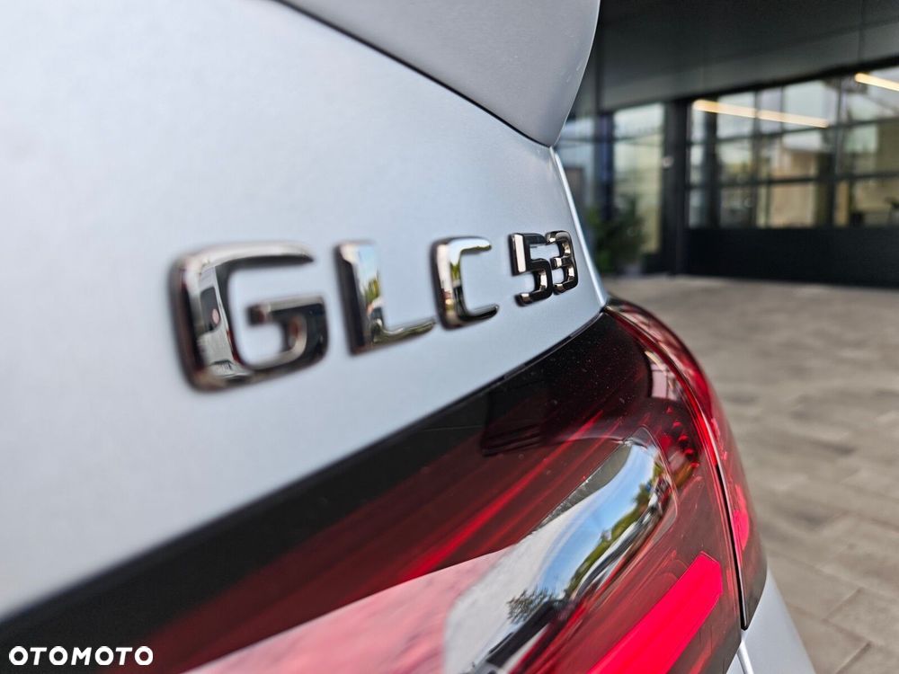 Mercedes-Benz GLC - 37