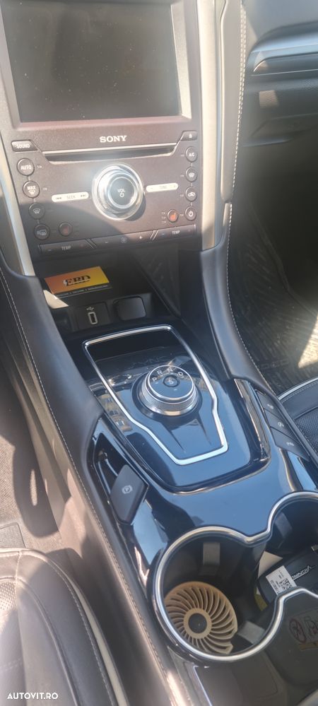 Ford Mondeo 2.0 TDCI Aut. AWD Vignale - 20