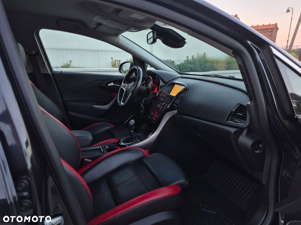 Opel Astra 2.0 BiTurbo CDTI DPF ecoFLEX SportsTourer St - 16
