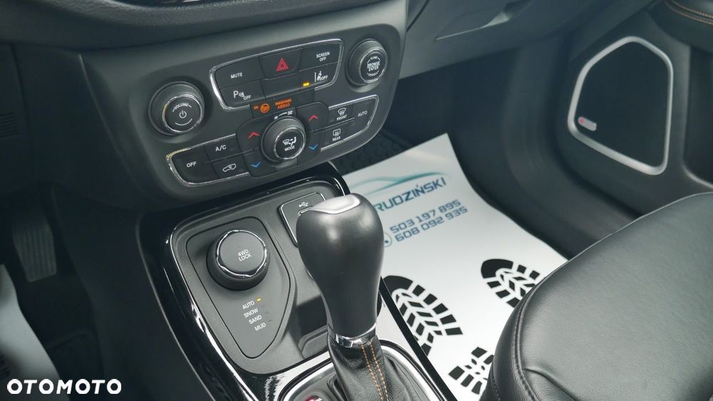 Jeep Compass - 15