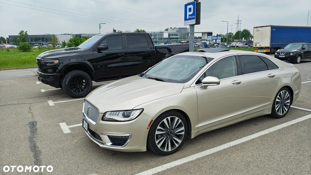 Lincoln MKZ - 18