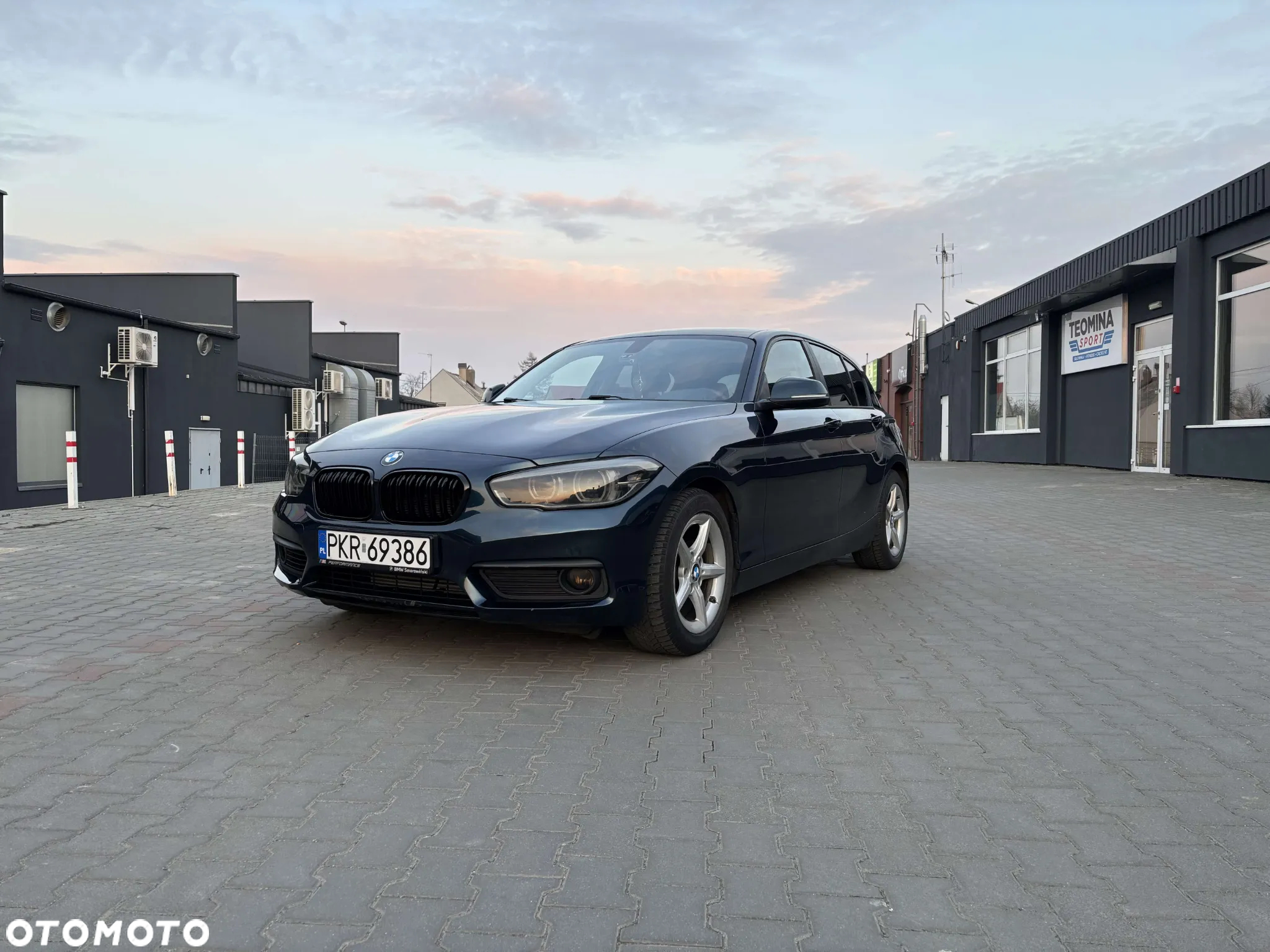 BMW Seria 1 116d EfficientDynamics - 2