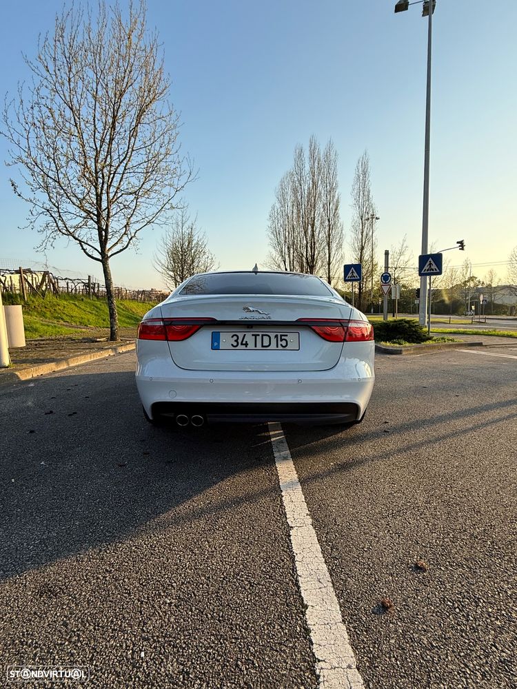 Jaguar XF 20d Aut. R-Sport - 13