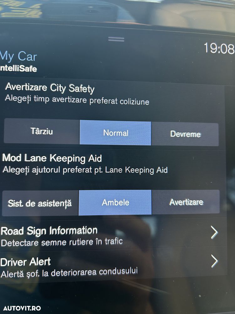 Volvo XC 40 D4 AWD Geartronic Inscription - 11