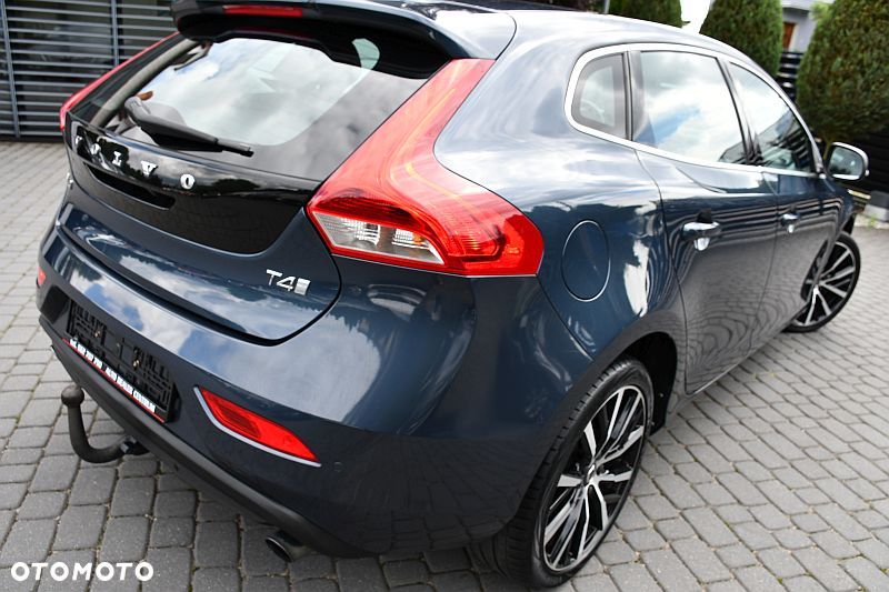 Volvo V40 T4 Inscription - 34