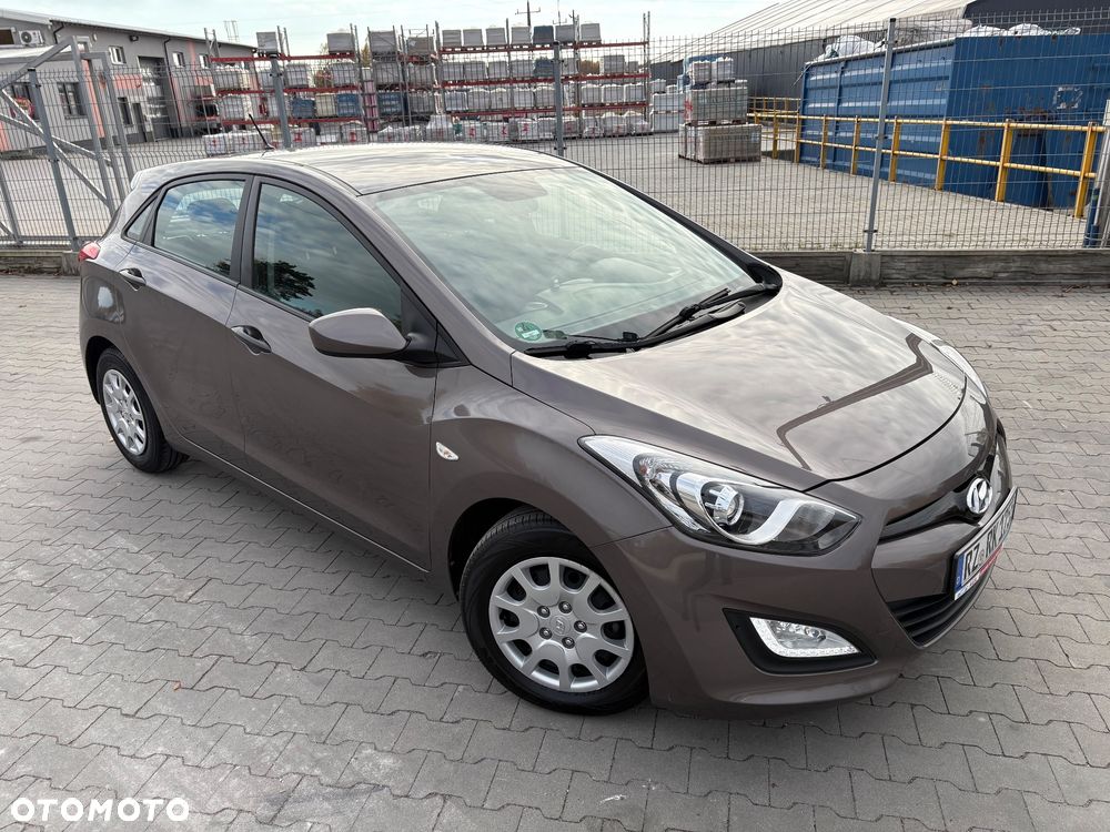 Hyundai i30 1.4 Style - 12