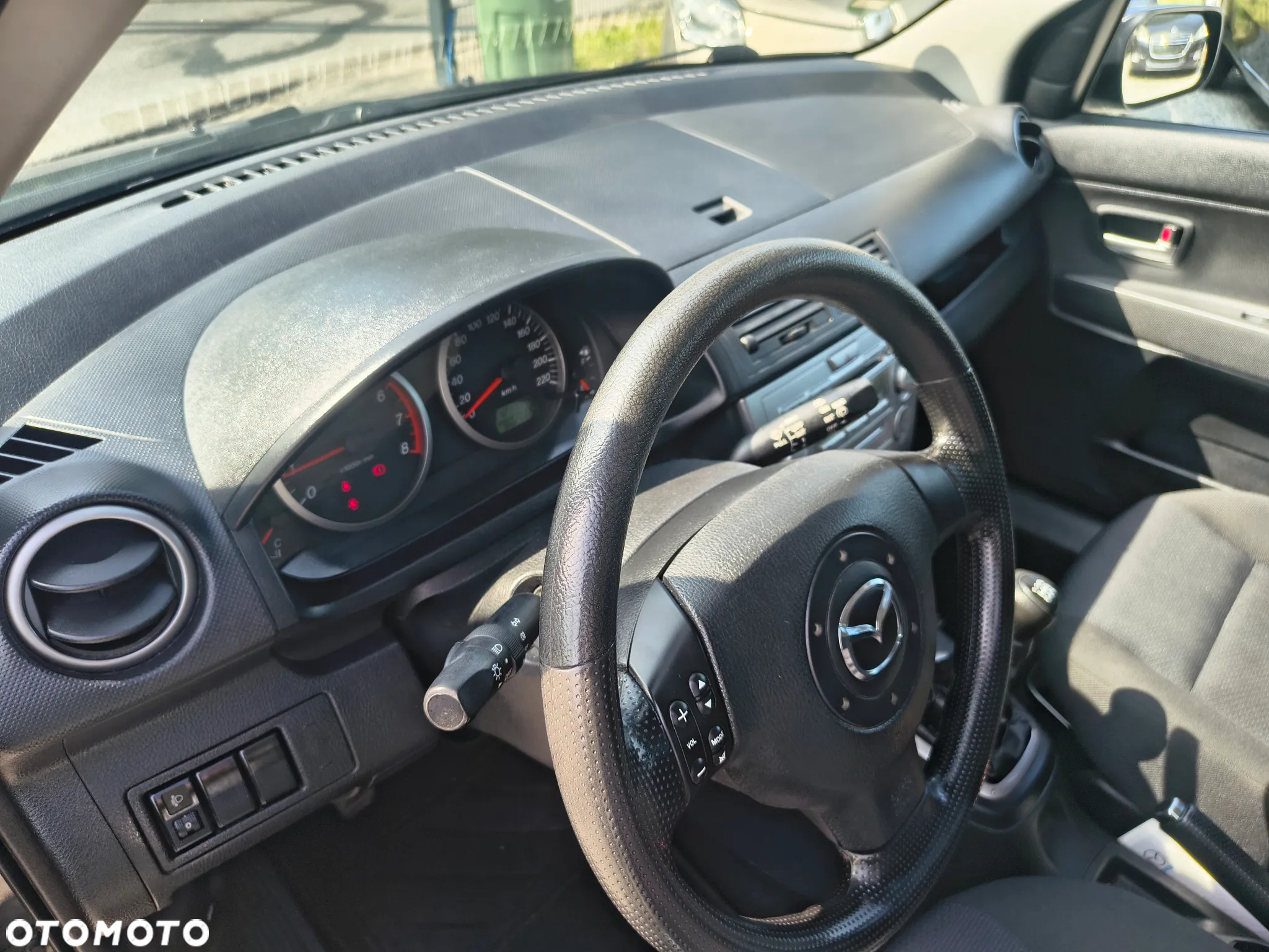 Mazda 2 1.4l Active - 21