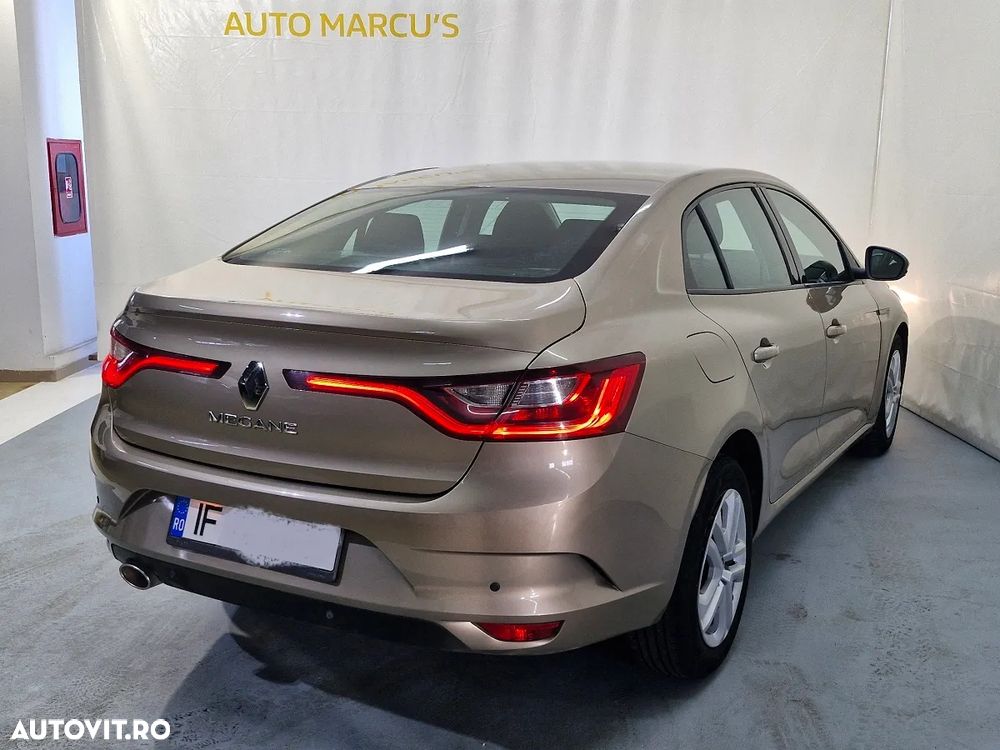 Renault Megane TCe Business - 2