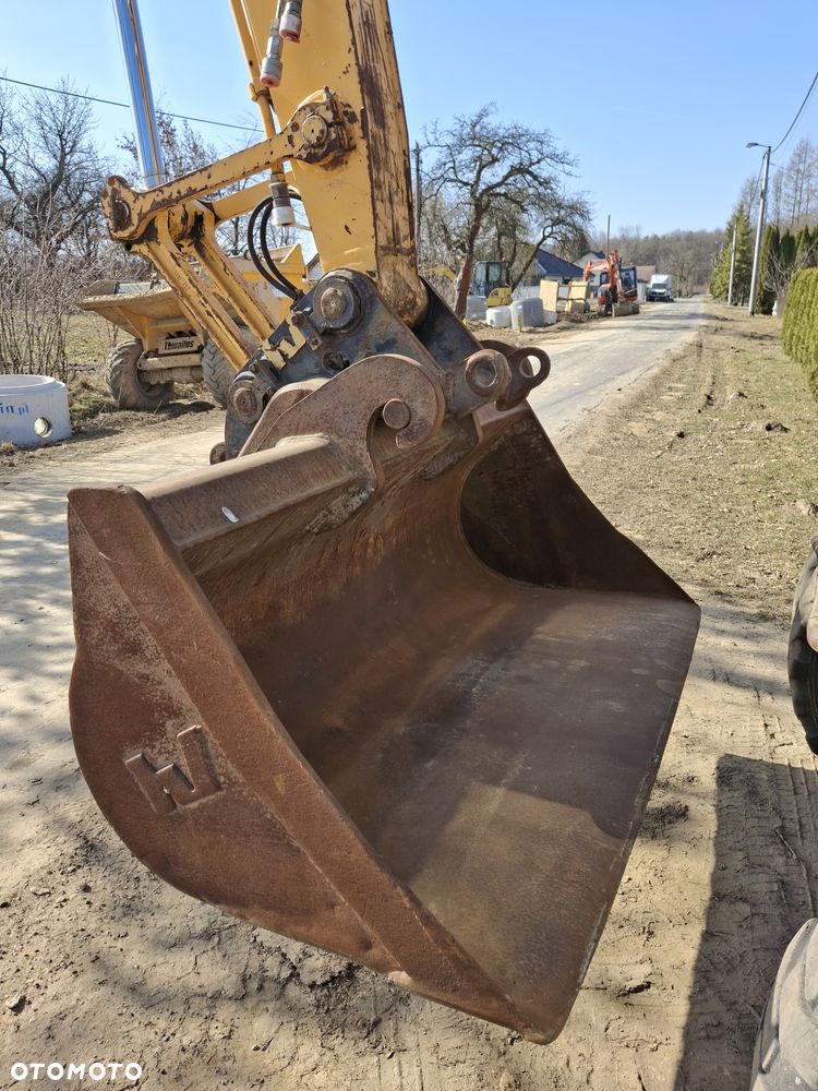 Liebherr A312 CAT JCB - 5