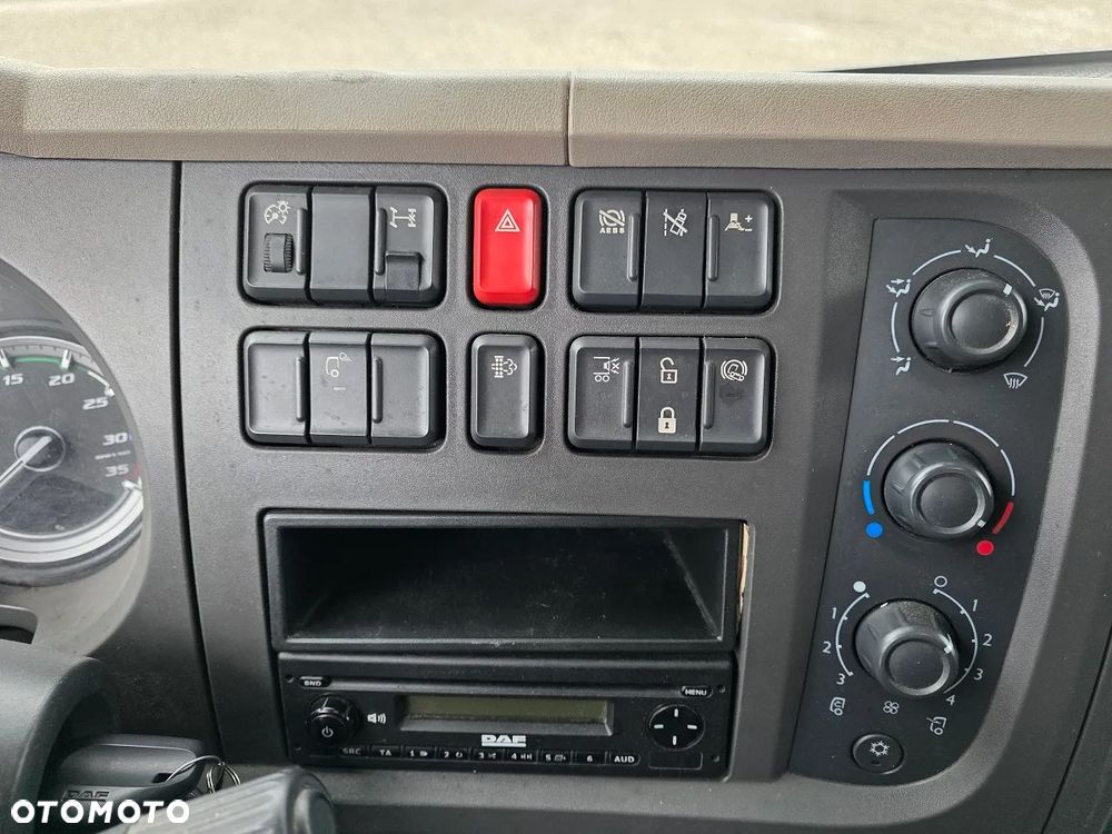 DAF LF 12/260 ZESTAW TANDEM  PRZEJAZDOWY 120m2 SALON PL. - 14