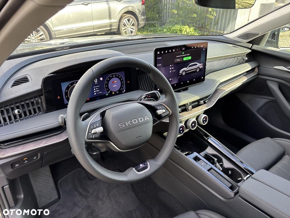 Skoda Superb 1.5 TSI L&K DSG - 9