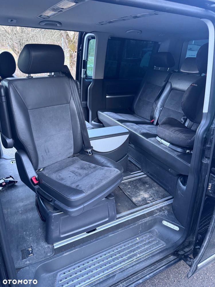 Volkswagen Multivan - 6