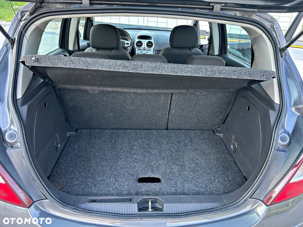 Opel Corsa 1.4 16V Graphite - 14